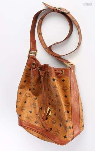 MCM Heritage Line Drawstring Beuteltasche, leather bag,