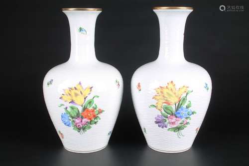 Herend Bunch of Tulip - 2 Bauchvasen, 2 vases,