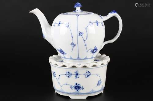 Royal Copenhagen Strohblume Teekanne mit Stövchen, tea pot w...