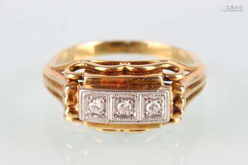 585 Goldring mit 3 Brillanten, 585 gold ring with 3 diamonds...