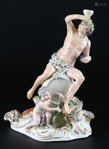 Meissen um 1800, Figurengruppe Bacchus auf Weinfass #2202, f...