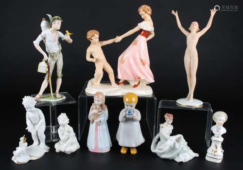 Konvolut von 9 Porzellanfiguren, collection of porcelain fig...