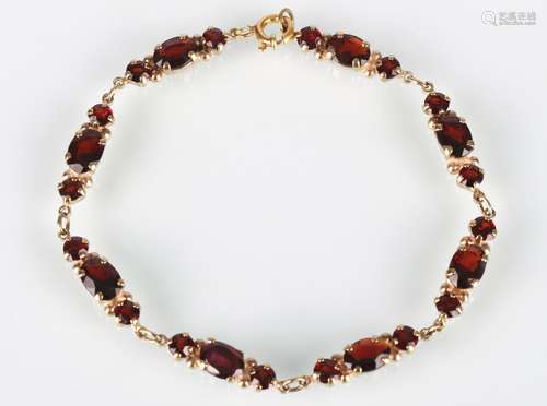 333 Gold Granatarmband, gold garnet bracelet,