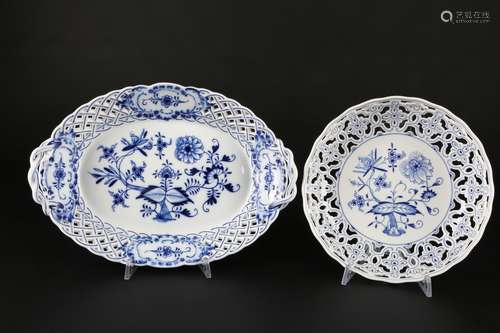 Meissen Zwiebelmuster 2 Prunkschalen, cutwork bowls,