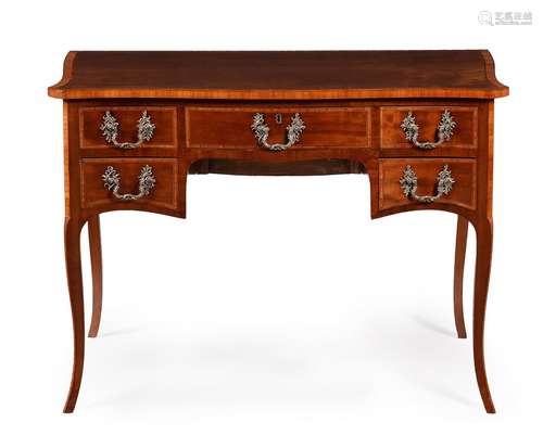 Y A GEORGE III MAHOGANY AND TULIPWOOD CROSSBANDED DRESSING T...