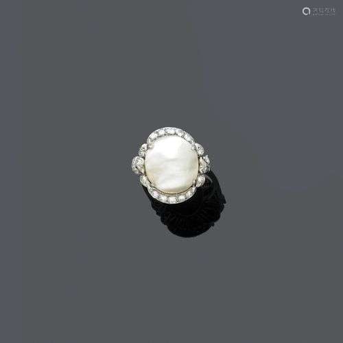 BAGUE DIAMANT PERLE NATURELLE, circa 1950.Palladium 950, 7g....