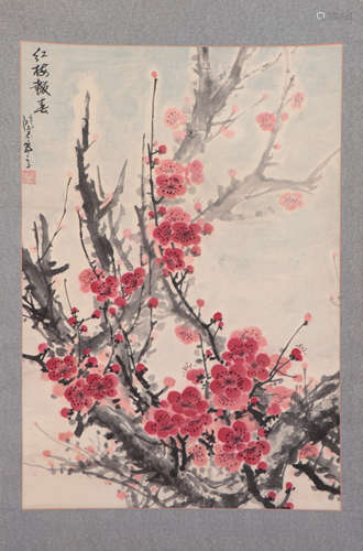 A CHINESE PAINTING DEPICTING RED PLUM BLOSSOMS