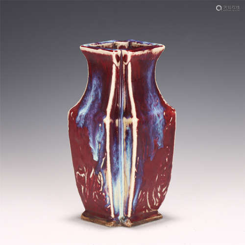 A CHINESE FLAMBE GLAZED PORCELAIN VASE