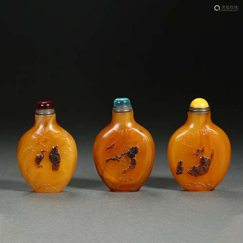 A set of colored glass snuff bottles, Qing Dynasty, China