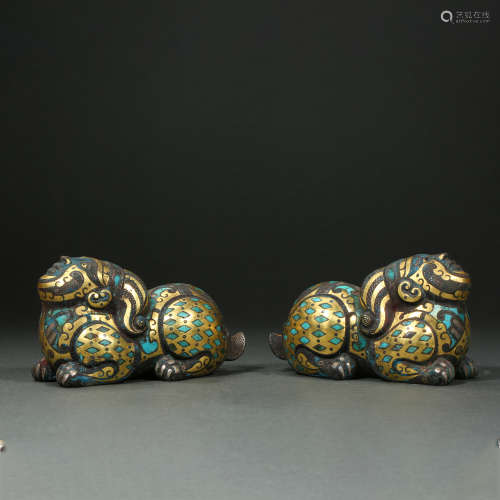 Shang dynasty bronze inlais with gold