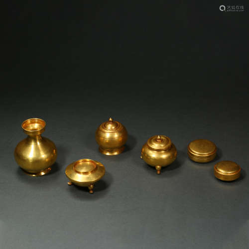 A set of golden Buddhist supplies, Tang Dynasty, China