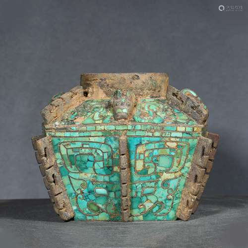 Chinese Shang Dynasty Bronze Inlaid with Turquoise LEI