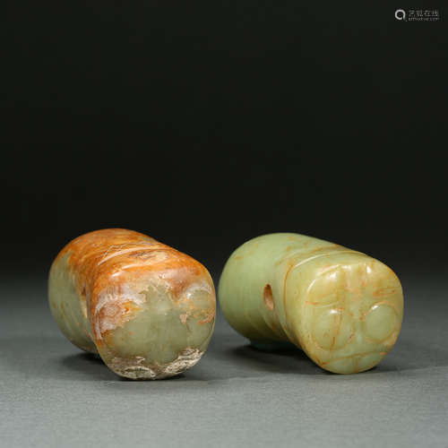 A pair of Hongshan cultural jade silkworms, Neolithic Age