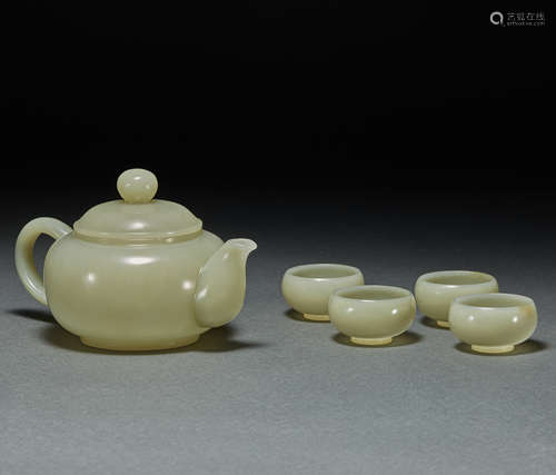 QING DYNASTY, A SET OF JADE TEA SET