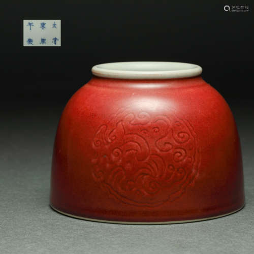 QING DYNASTY，RED GLAZED PORCELAIN JAR