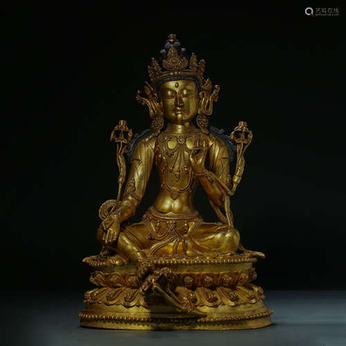 A GILT BRONZE BUDDHA STATUE, QING DYNASTY