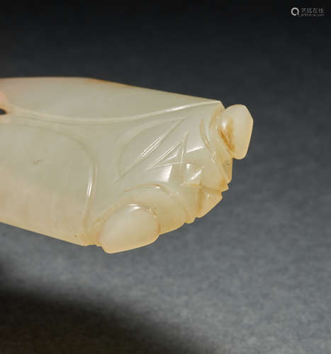 HAN, JADE CARVED CICADA