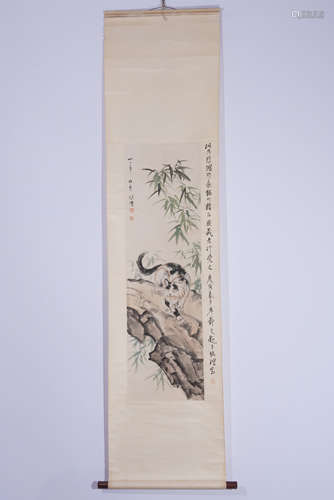 A CHINESE SCROLL PAINTING OF CAT