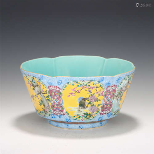 A CHINESE FAMILLE ROSE FLOWER-BIRD PORCELAIN LOBED BOWL