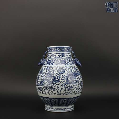 Blue-and-white Zun Vessel