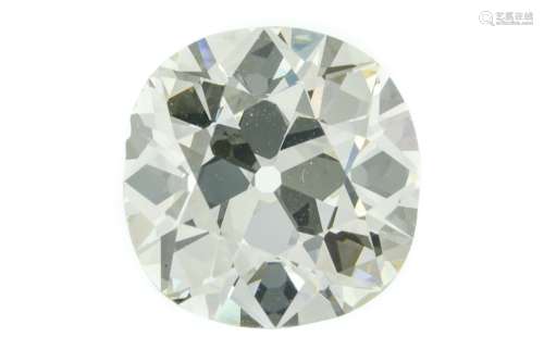 Large cushion-cut diamond 6.45 ct weight, VS1 clarity and co...