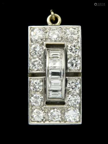 Art Deco clasp Platinum Art Deco clasp (weighing 9.6 gr), se...