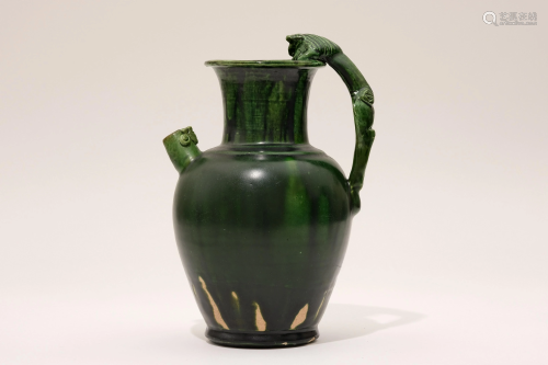 A Green Glazed Pot with Handle