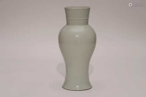 A White Glazed Guanyin Vase