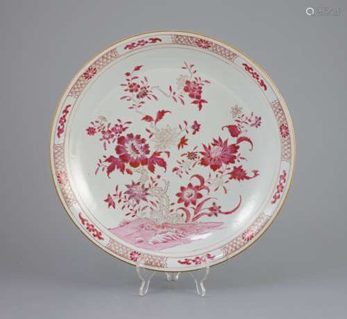 An unusual Chinese export famille rose dish, Yongzheng/Qianl...