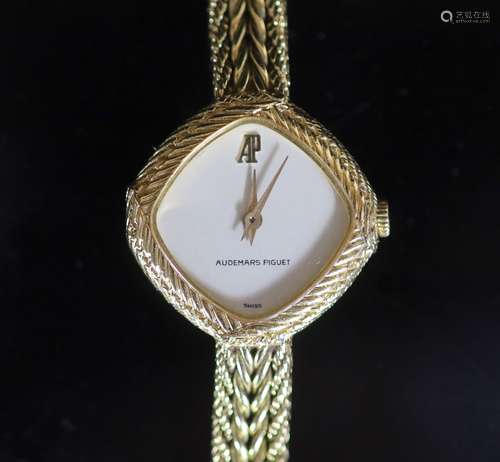 A lady's 18ct gold Audemars Piguet gold manual wind dress wa...