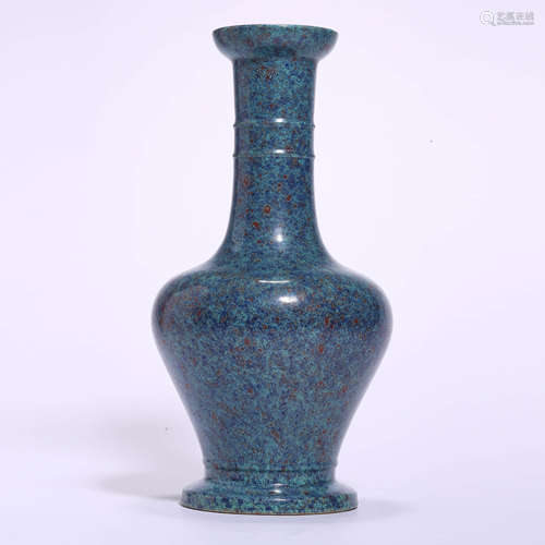 A Lujun Glaze Dish-Top Vase