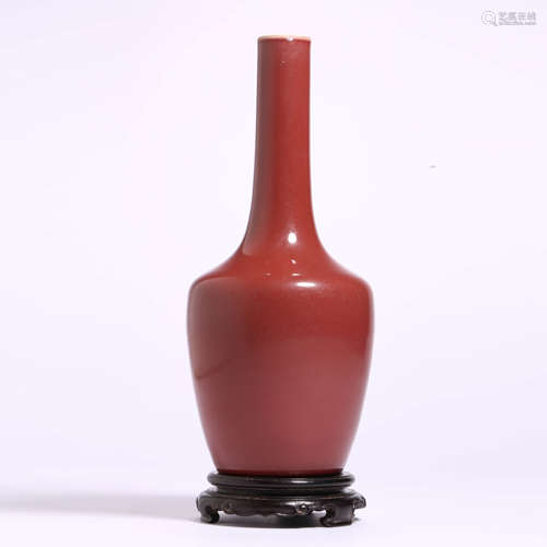 A Iron-Red-Glaze Necked Vase