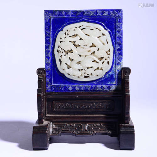 A White Jade Inlaid Lapis Lazuli Table Screen