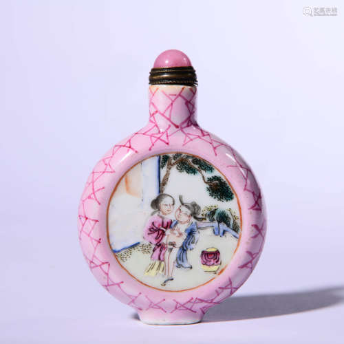 An Enamel Chungong Picture Snuff Bottle
