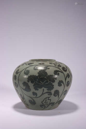 A GAOLI PORCELAIN FLORAL OVOID JAR