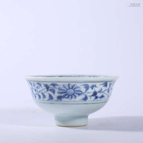 Blue and white flower bowl of Yuan Dynasty