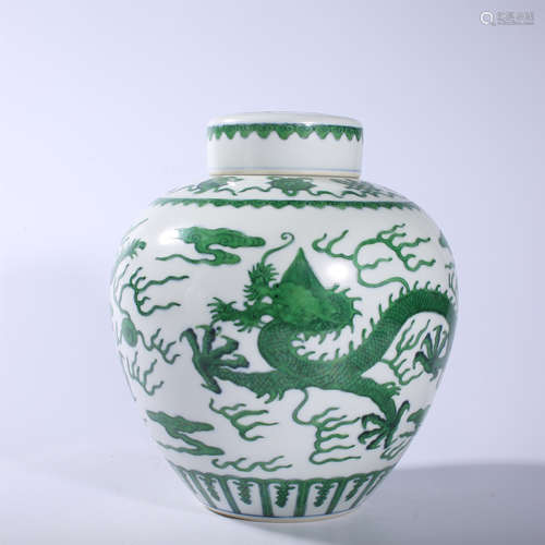 Qing Dynasty Qianlong green color dragon covered jar