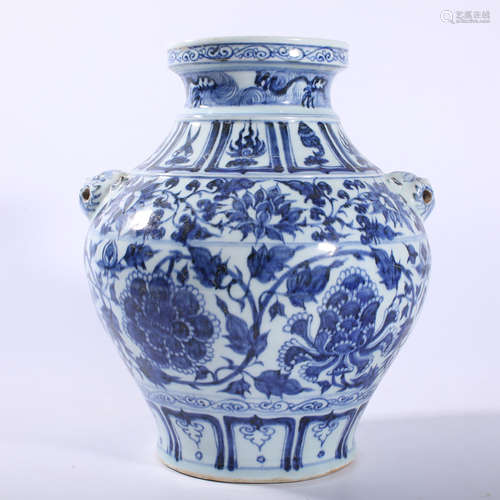 Blue and white flower pattern pot of Yuan Dynasty