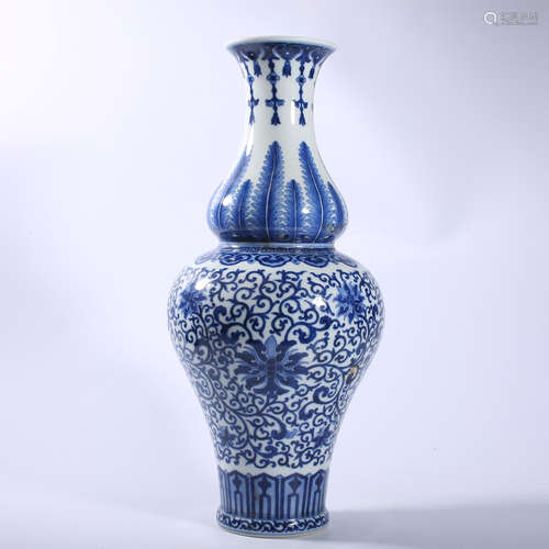 Qing Dynasty Qianlong blue and white lotus vase