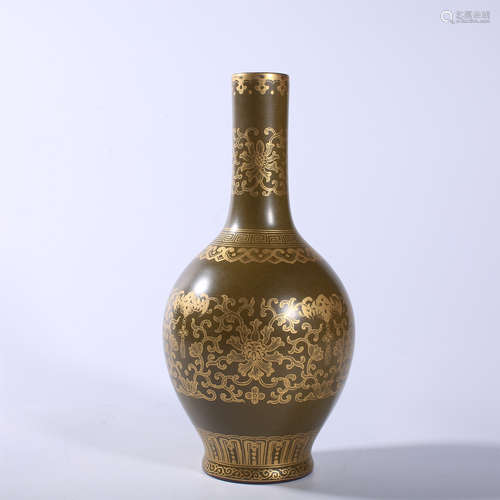 Qing Dynasty Qianlong tea powder glaze bottle