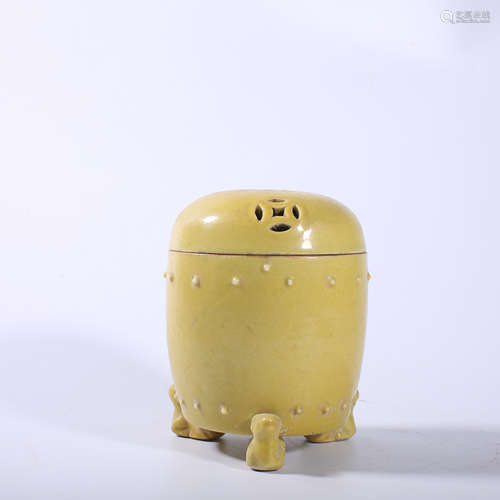 Yellow glaze three leg furnace in Ming Dynasty