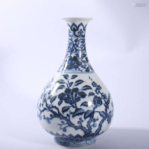 Spring bottle of blue and white jade pot with flower and bir...