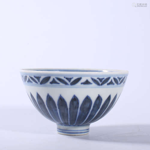 Blue and white bowls of Ming Dynasty