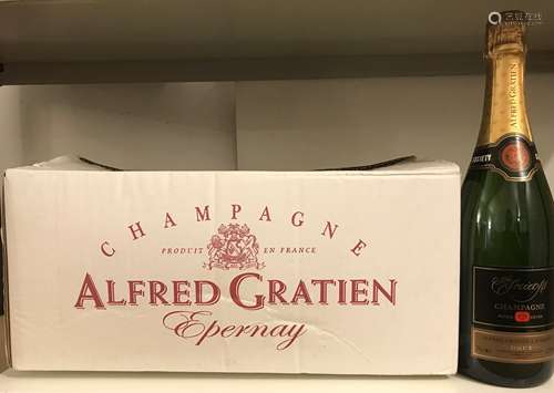 Champagne Alfred Gratien (The Wine Society),