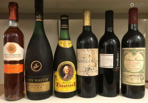 Mixed wines including Remy Martin Fine Champagne Cognac VSOP...