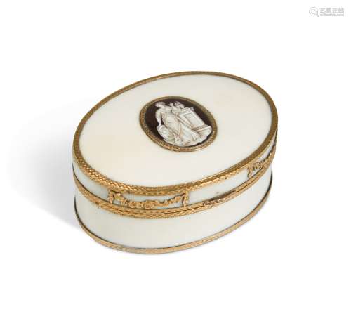 A gold-mounted ivory snuffbox, circa 1790,