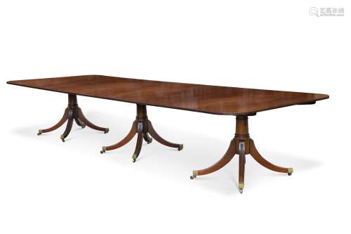 A George III style mahogany dining table, 20th century,