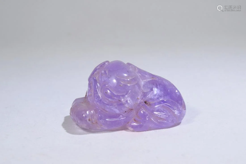 A Purple Clear Carved Elephant Crystal Figure Statue