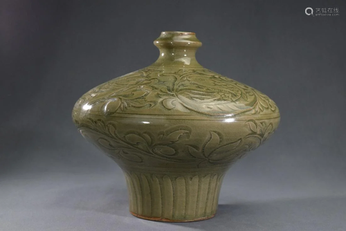 A Yaozhou Kiln Carved Flower And Fish Pattern Porcelain