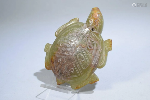 A Jade Turtle Figure Ornament